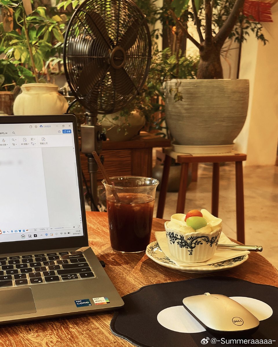 EdeaniPeter's tweet photo. Working through a cozy coffee break to wrap up the weekly report — small wins add up! https://t.co/zE9p4dQNTZ