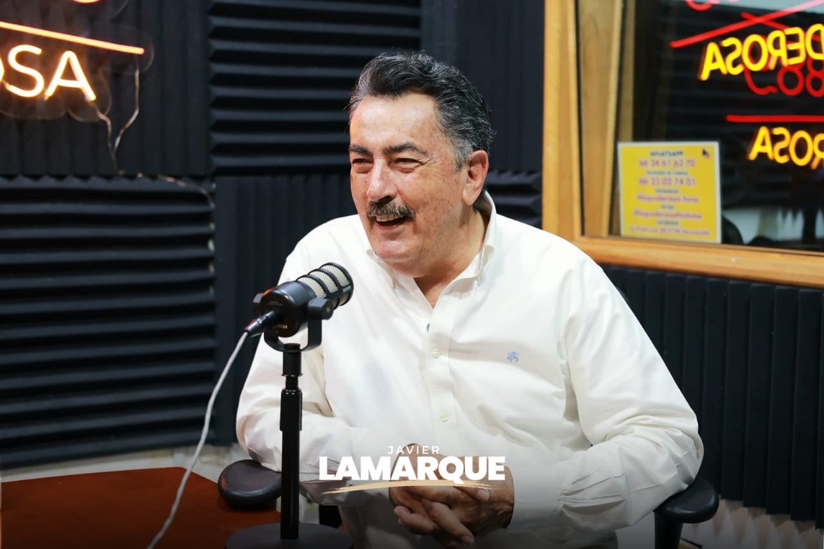 JavierLamarque_'s tweet photo. Iniciamos la jornada en La Poderosa 88.9 FM, en una muy buena conversación con mi estimado Francisco Arenas. 🎙️

Agradezco este espacio para hablar de frente sobre los temas que importan a nuestra gente y compartir por qué la experiencia, la unidad y la cercanía son fundamentales para consolidar la transformación en Sonora.

#PorLaDefensaDeLaSoberanía

Cambio