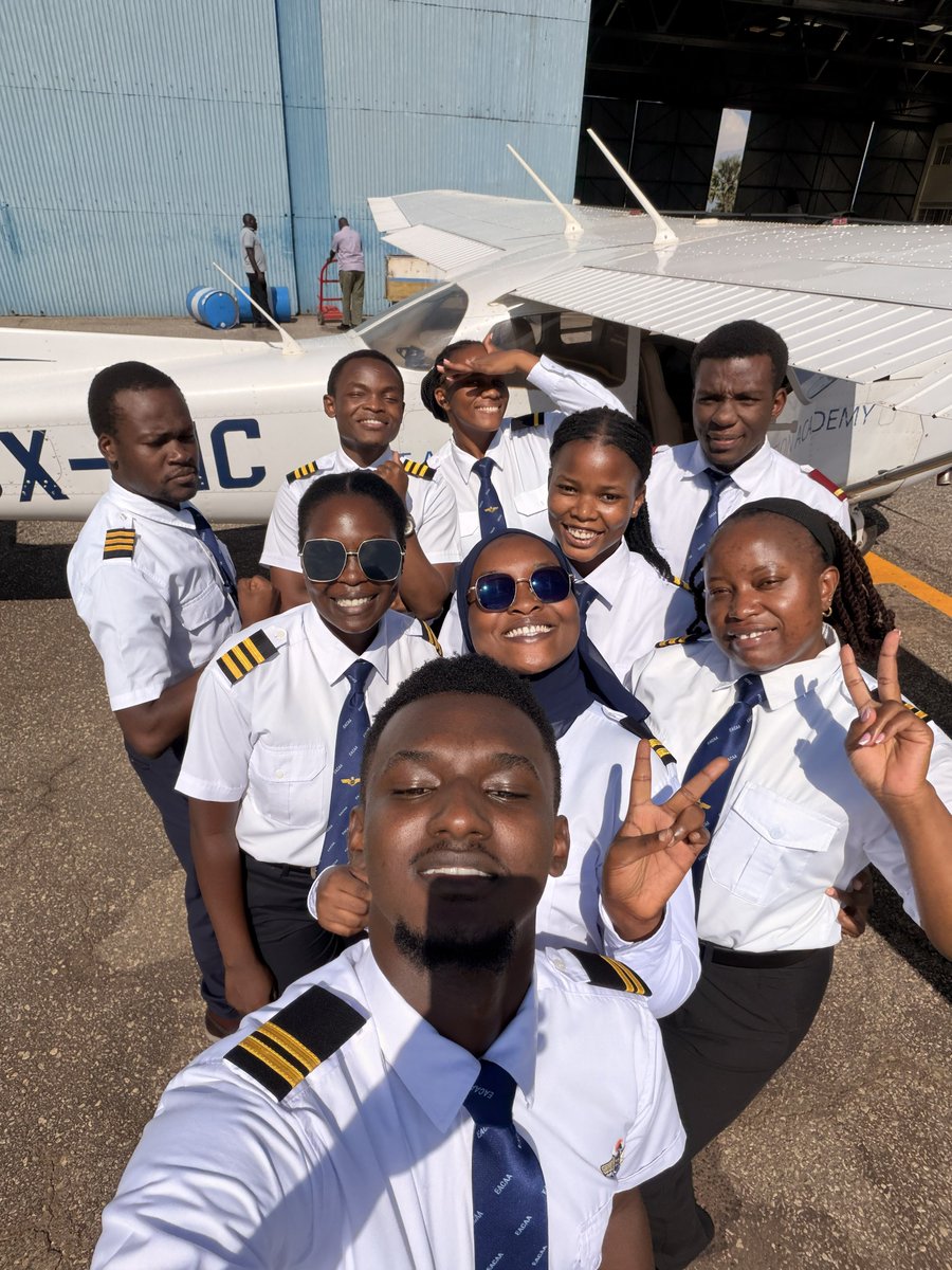 MrLordvick's tweet photo. We are entering the chat.
#FlytheCrane #NextGenAviators  #SorotiFlyingSchool https://t.co/MPqp1WQb6h