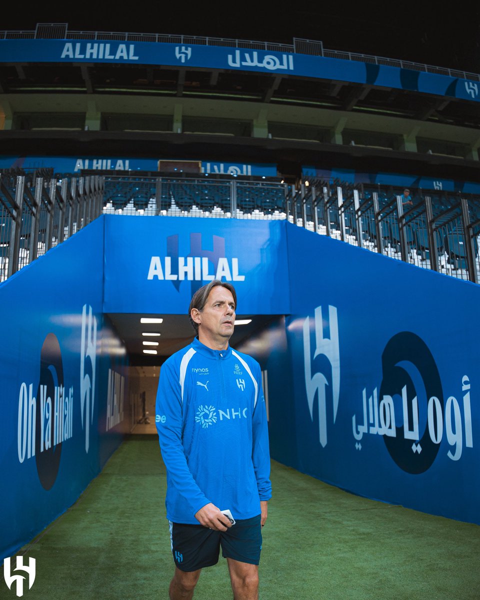 Alhilal_EN's tweet photo. Coach Simone Inzaghi will hold a press conference at Almajdiah Sport Hub at 6:30 pm tomorrow Friday to speak about the first match in Roshn Saudi League against Al-Faisaly, Media representatives will also be granted access to the first 15 minutes of the training session 🎙️ https://t.co/e5R605R85W