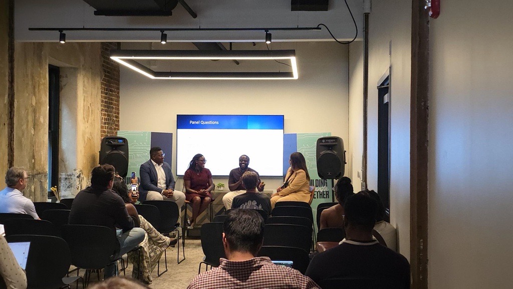 TAG_Education's tweet photo. We kicked off Atlanta Tech Week with a fireside chat featuring past TAG Invest Connect winners — they discussed building, pitching &amp; scaling business ventures in Georgia.

Applications to pitch for 10k in capital close Aug. 15; apply on our website!

#InvestConnect #Oct22 https://t.co/20E6XmjPYy
