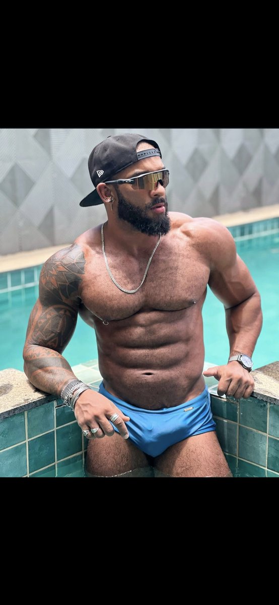 Goldbootyboy's tweet photo. This great , strong , virile Brazilian man shows us his best form on 
📸 @ hederalvez ON   IG https://t.co/GJwfczkFtM