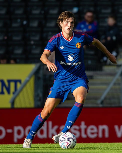 RisingGemsz's tweet photo. Dan Armer that was a good performance lad.🫡 https://t.co/3tS7WMY6An