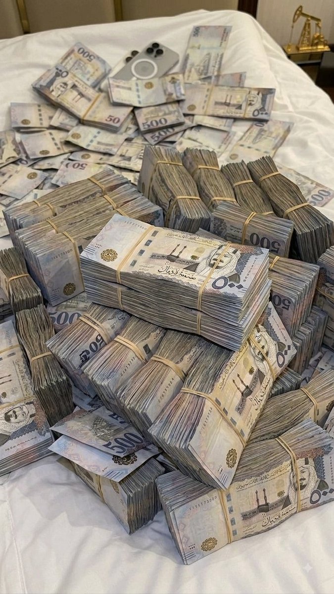 wd22982's tweet photo. لو جتك 2مليون ﷼ سعودي  اليوم
هل يمكن للمبلغ .. أن يحل كل مشاكلك💵 

◯ نعم

◯ لا

ارسل جـوابـك ورقـمـك خـاص  📩 https://t.co/LGFzRr5UM9