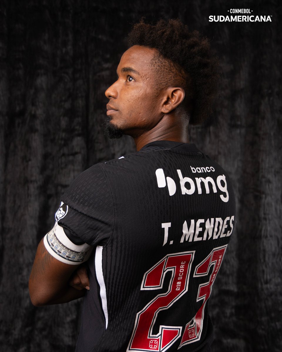 SudamericanaBR's tweet photo. ©️💢 Thiago Mendes conduz o @VascodaGama em busca da #GrandeConquista! https://t.co/h5aK6vAN6K