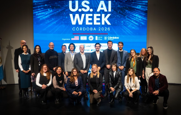 CompCba's tweet photo. Así vivímos la U.S. AI Week Córdoba 2026: referentes internacionales, empresas tecnológicas y organismos públicos se reunieron para pensar cómo transformar el potencial de la IA en soluciones concretas.💫

Un espacio para ampliar oportunidades y conectar a Córdoba con el mundo.🌐 https://t.co/IiNxu9wyx3