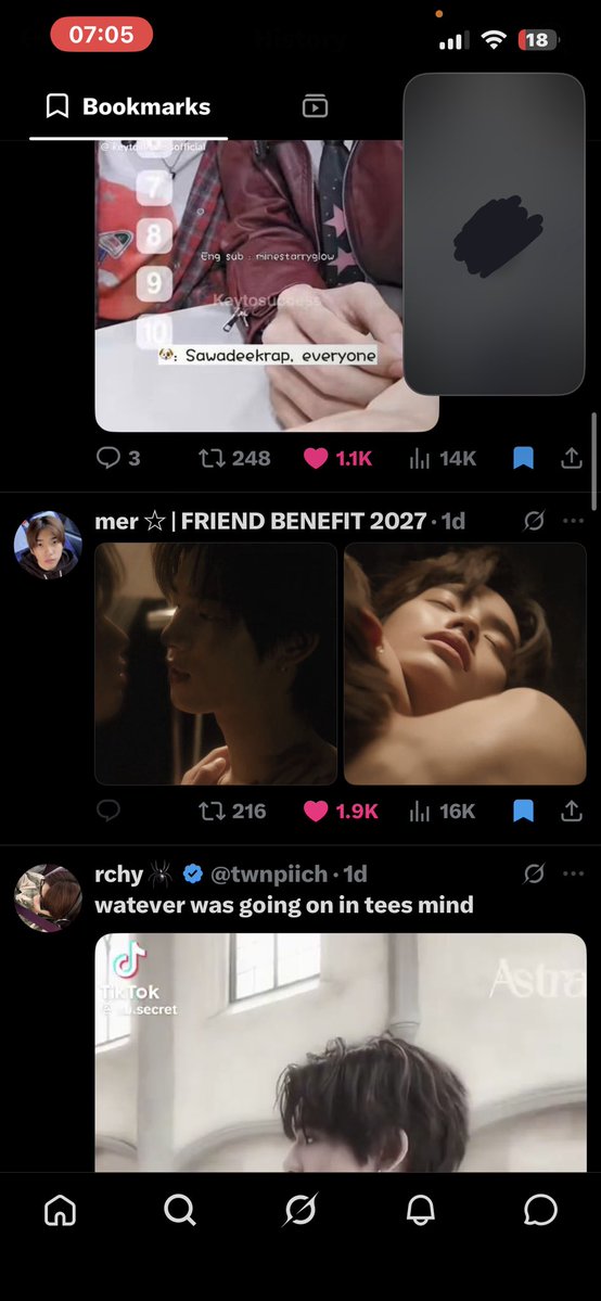 2teeforpor's tweet photo. i forgot i was sharing my screen and went into my bookmarks..
my friend called me a pervert https://t.co/la3Q6lJd8k
