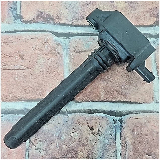 FastWrecks's tweet photo. Just listed on eBay: Bosch 0221504032 Ignition Coil Fits Cherokee Wrangler Town and Country Ram COP

https://t.co/GQir5vItiy https://t.co/efKU0BjJVf