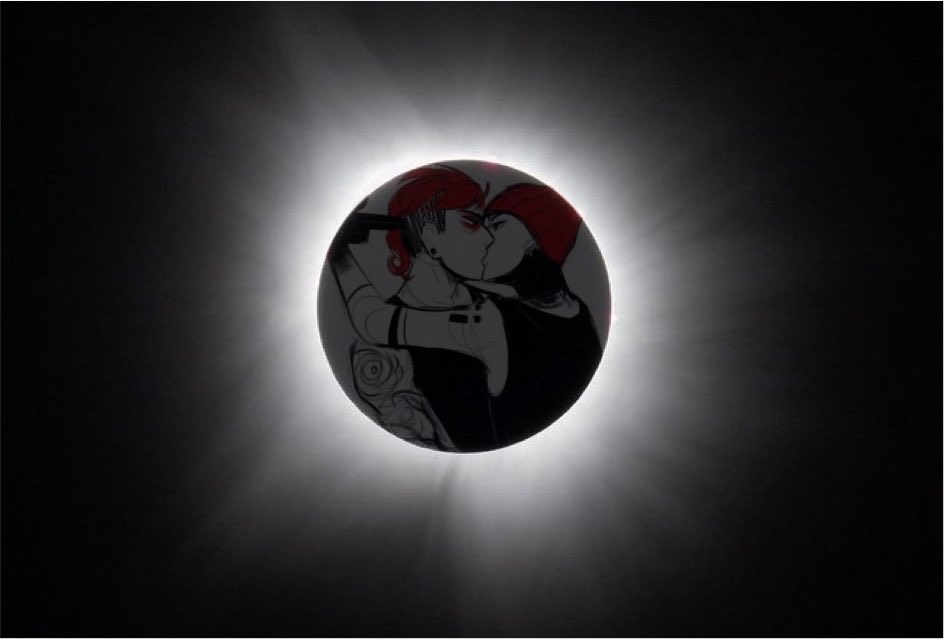 Tyler_yoseph's tweet photo. The solar eclipse was beautiful tonight dude https://t.co/0iZLxp8Fi6