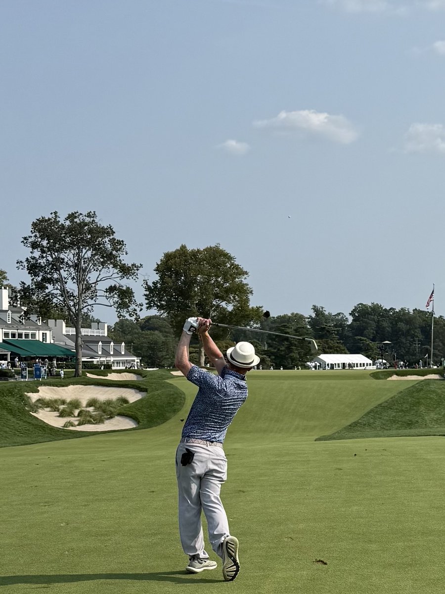 GolfLibrary tweet picture