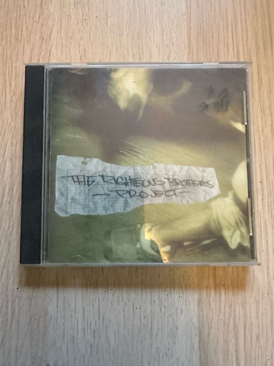 buuummmppps's tweet photo. A rare and hard to find classic from the California underground hip hop world. 

🎤 @MURS @SCARUB @eligh @BleuCollar

💿 The Righteous Brothers

#hiphop #rap #CD #collectibles #indiemusic #LosAngeles #Oakland #livinglegends https://t.co/bgCPqbDZtR