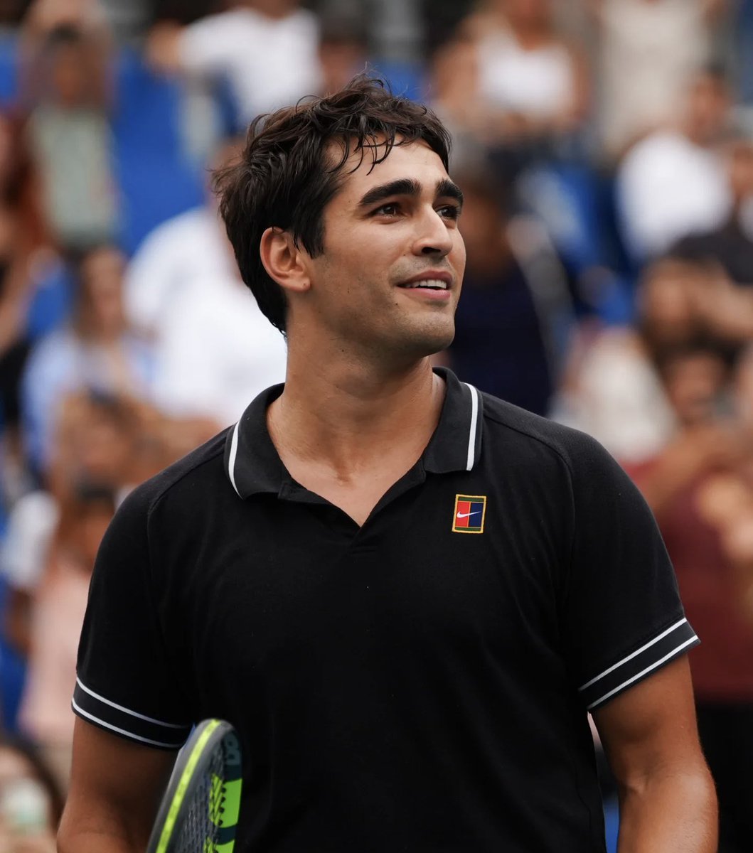 mrdupdates's tweet photo. [13082026] 🏆 | ENKA Open İstanbul’da gerçekleşen Gösteri Maçı’ndan #MertRamazanDemir 🎾⭐️ https://t.co/BKluNt8s1I