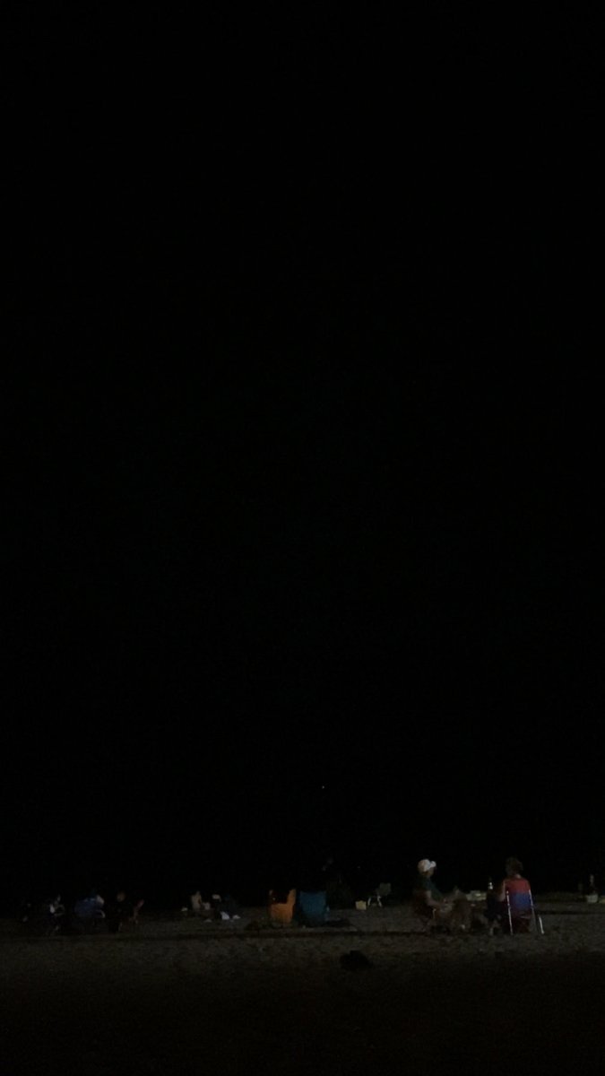 1nsanazor's tweet photo. Amınakoyim hani nerde bu astroid yağmuru 2 saattir bakıyoz sadece yıldız kaydı mikail pici düzgün yap isini https://t.co/Dbk40A9HrP