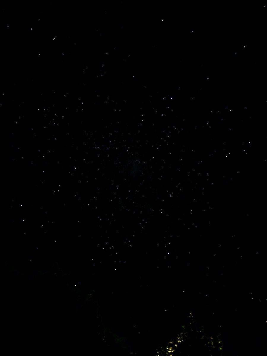 Kaitofluffpaw's tweet photo. Sternenhimmel fotografiert ✨💫😇 

#starnight https://t.co/Vg9SHQLUZy