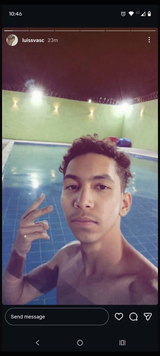 heitorates_'s tweet photo. @luisvvdf isqueceu di broqueia aqui kk mozao te amo https://t.co/BQnkmaaB6G