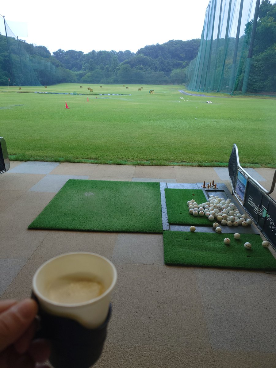 maaa72_maaa's tweet photo. おはようございます🙂

今日からお盆休み🎵

とりあえず100球朝練から🏌️ https://t.co/KENFCPH4C8