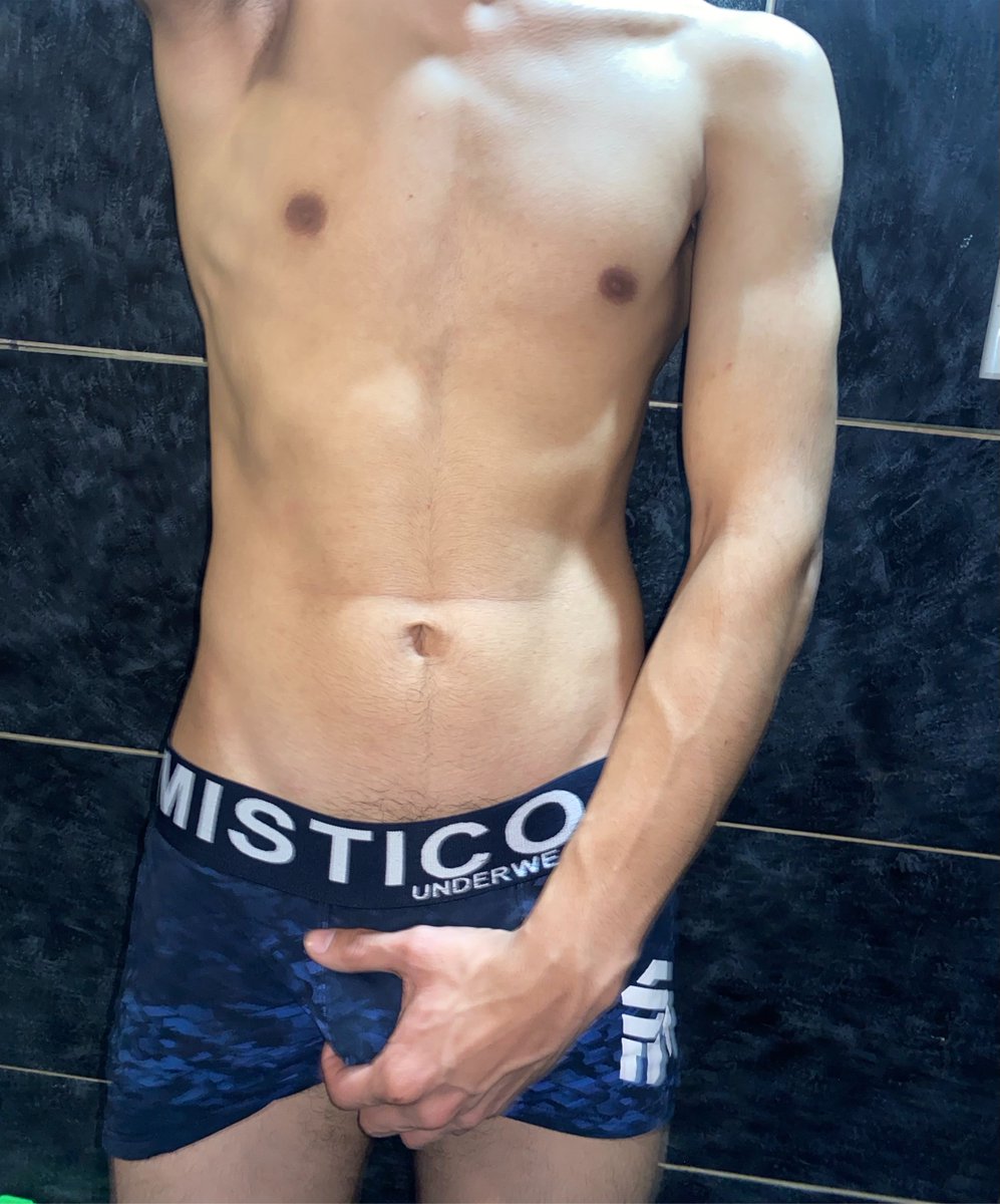 julsxxxeonly's tweet photo. If you like it, come and suck my cock👅👅 https://t.co/L9sbovDTe8