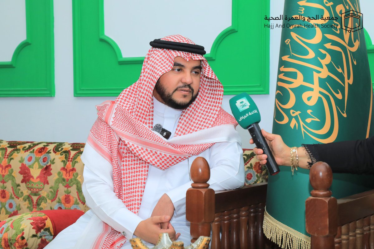 hj_omrah's tweet photo. من مكة إلى الرياض.. امتد حضور #معسكر_تجربة_المعتمر   في مداخلة إذاعة الرياض @Riyadh_Radio  حيث كان الحديث عن المعسكر وما يقدمه من تجارب وأفكار نوعية تُسهم في الارتقاء بتجربة ضيف الرحمن.

حضورٌ إعلامي يواكب الأثر.. ورسالةٌ تنطلق من #مكة_إلى_العالم. 

#جمعية_الحج_والعمرة_الصحية https://t.co/T8Ur3GoIUp