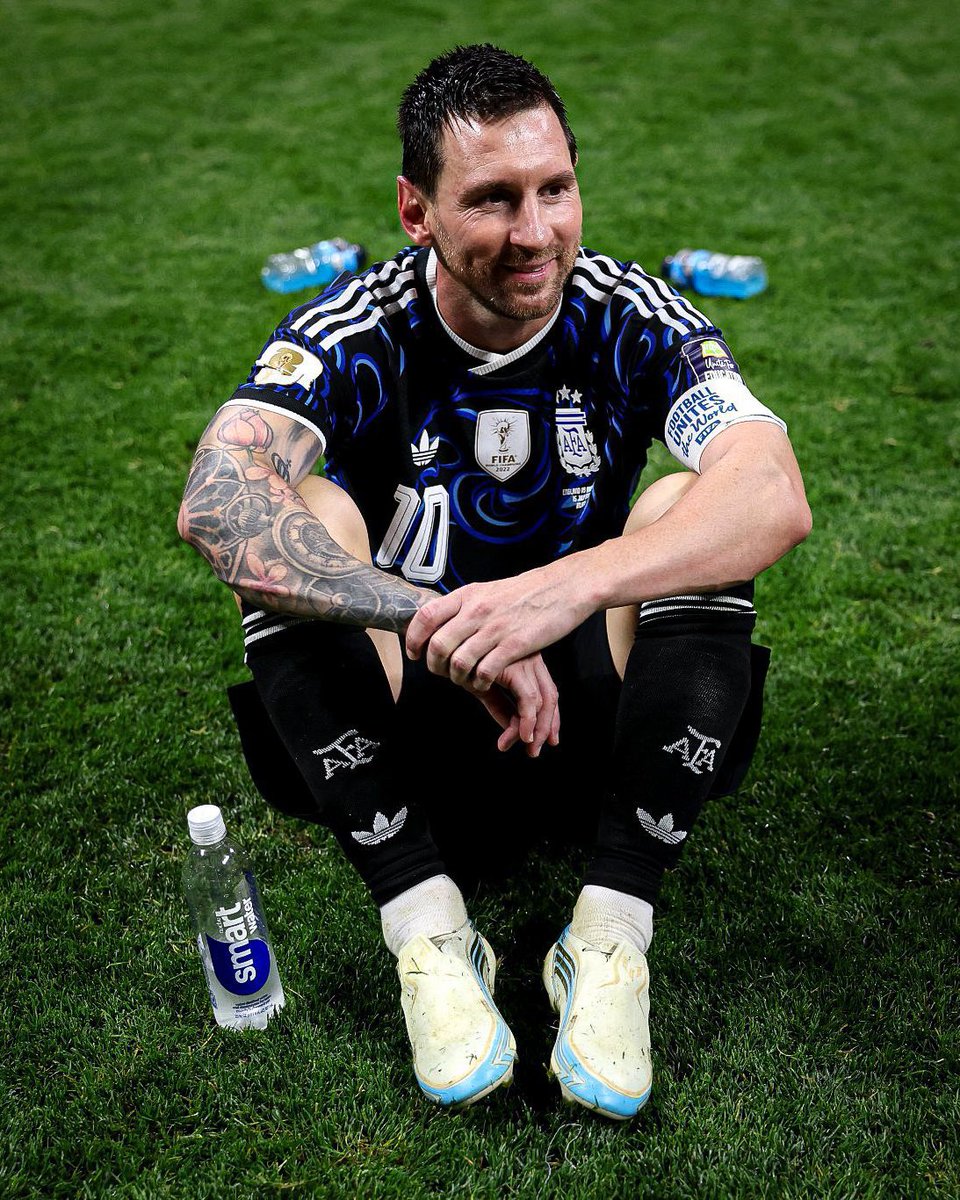 Messismo10's tweet photo. #EstamosConLeo https://t.co/zWKSwCke34