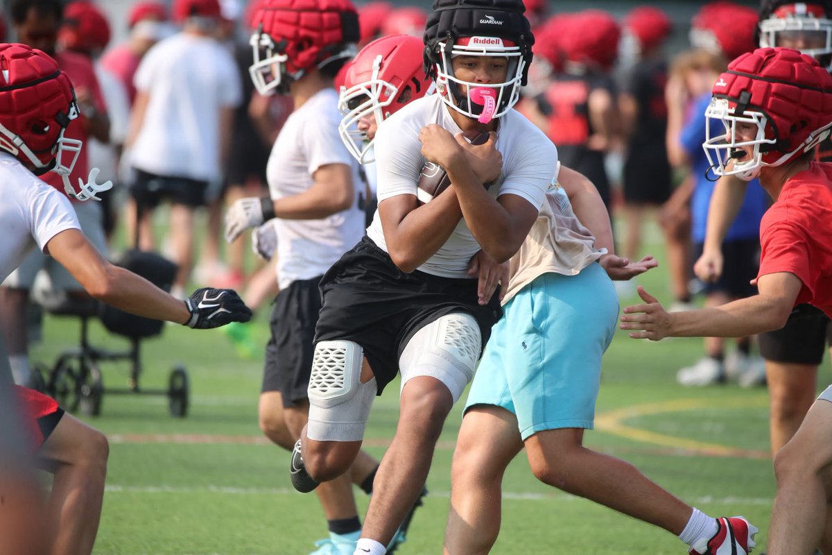 BDJ2027's tweet photo. I love this game‼️

Week one, we workin 😤 

@SportsWildcats @MrBobNowak @coach_calkins @A1FromDay1989 @FBCoachEngle @_CoachHoov @CoachGus90 @wtjr_19 @jehkota https://t.co/ZYyYEBZeCA