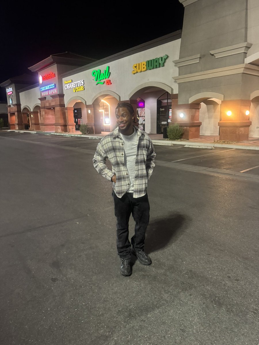 Da_Weatherman__'s tweet photo. My bad I’ve been away yall https://t.co/biOYdxMsZa