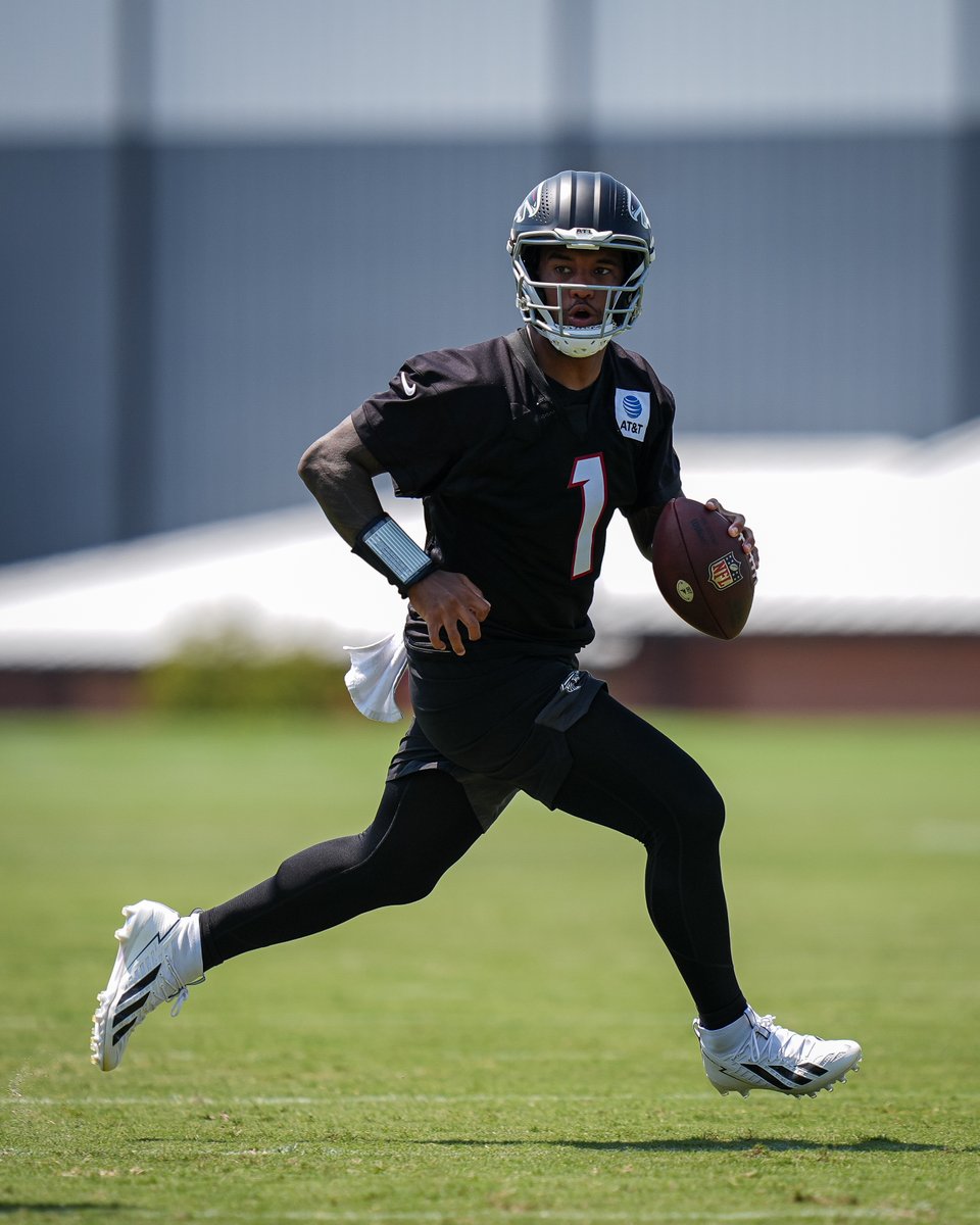 AtlantaFalcons's tweet photo. 🤙 https://t.co/d4OQUdwTpm