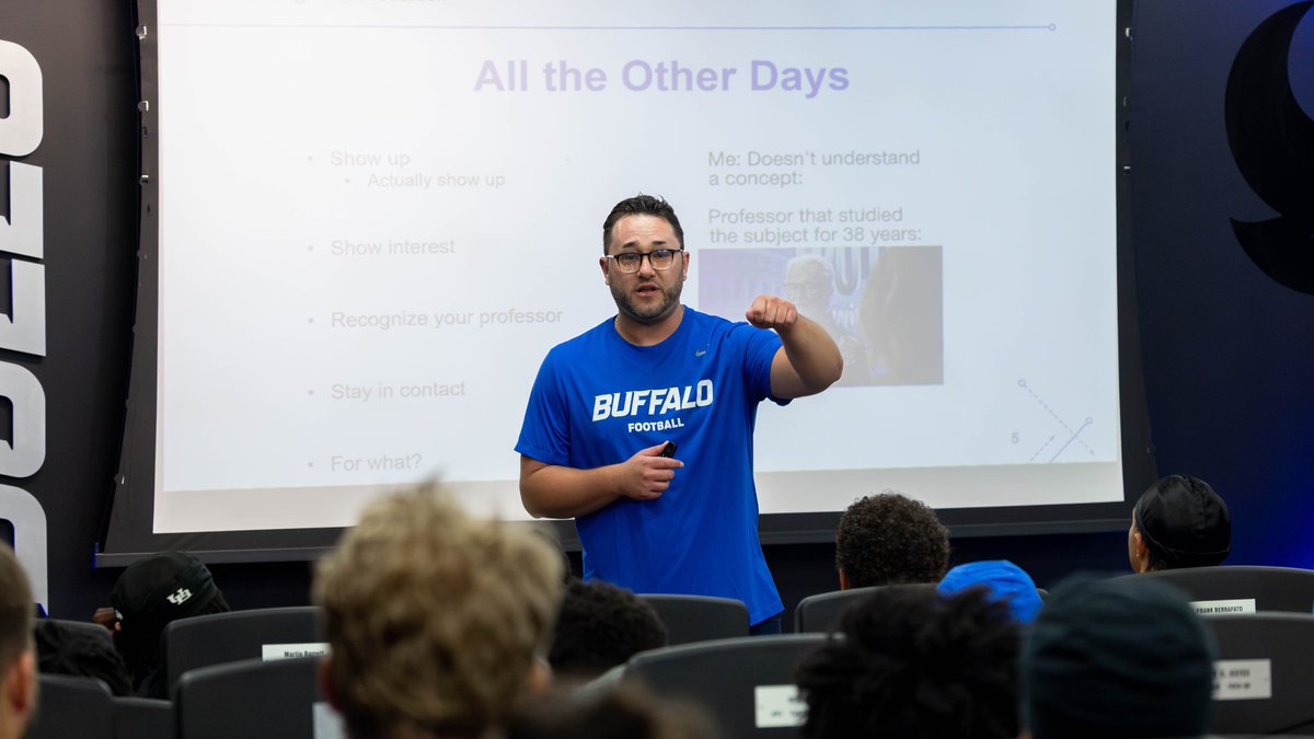 UBuffaloFB's tweet photo. Thank you to our Faculty Athletics Representative, Dr. Mark Frank, and Dr. Zachary Carr for coming to speak to our players about faculty interaction!

#UBhornsUP🤘l #BullMarket📈 https://t.co/C7FrqUfmx2