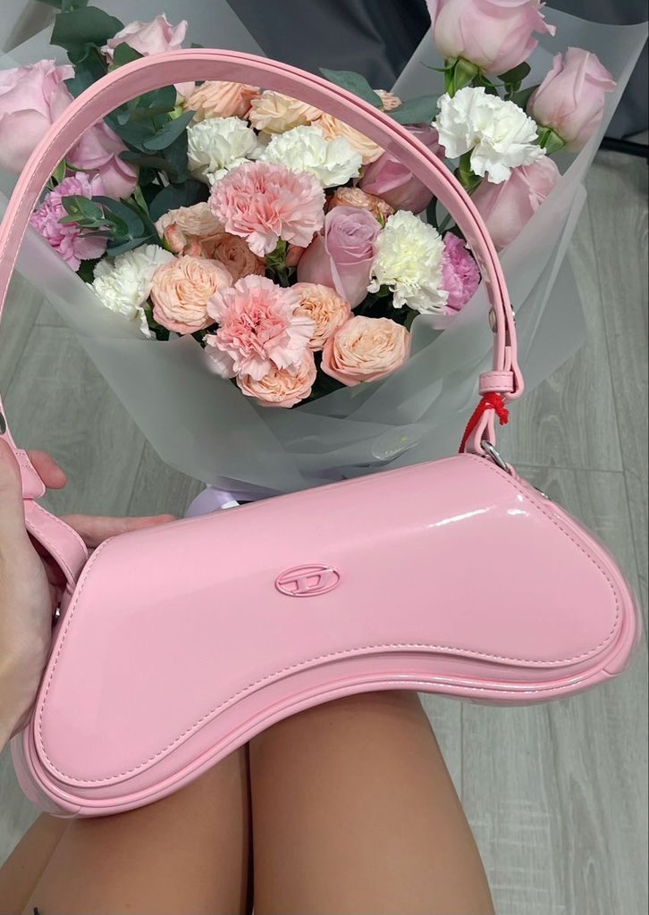 Mimiboards's tweet photo. Diesel Bags ❤️ https://t.co/V5ApTKB4c1