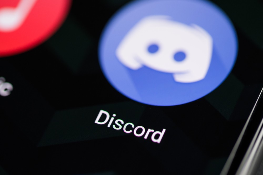 g1's tweet photo. Suspensão do Discord: empresa chama decisão da ANPD de 'prematura' e diz que crimes foram coordenados fora da plataforma https://t.co/3bjgKdv1ZG https://t.co/AMUQgDyDUx