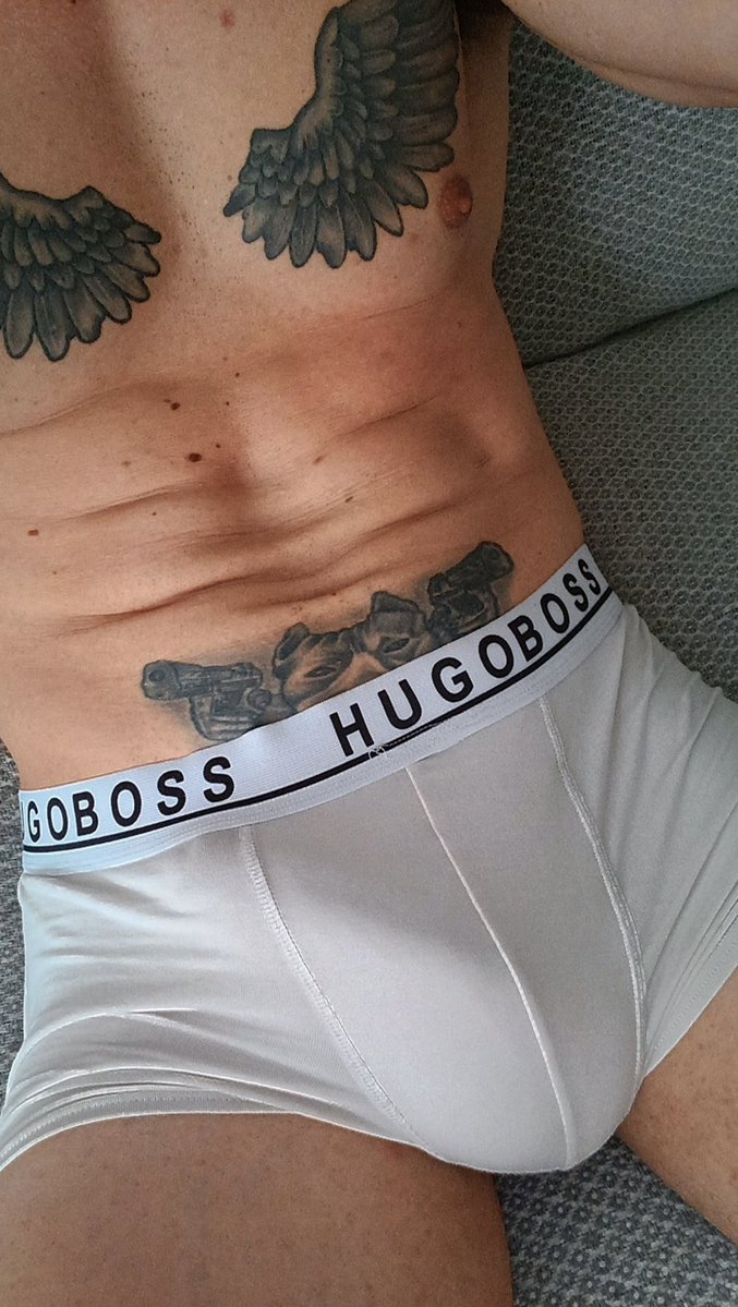 masterdan69rb's tweet photo. Perras hacedme un rt si me comeríais la polla #cashmaster #findom https://t.co/dnDEj5sSOc
