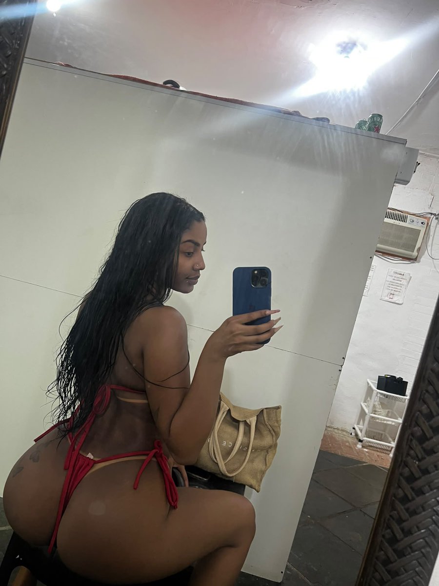 eubiancaamendes's tweet photo. Posso enviar fotinhas pra você no seu DM?? Tô sozinha 🙁 https://t.co/MpYevSxnC3