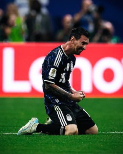 FootballNeyrot2's tweet photo. ' For your sake, my father ' https://t.co/vVKH3Xjmid