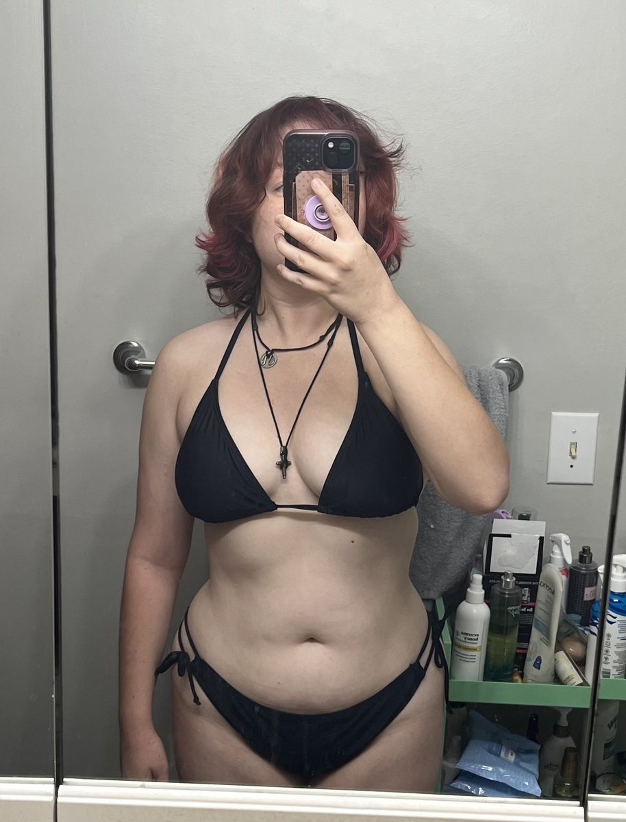 rexicpsycho's tweet photo. new swimsuit that i look obese in let's all die together ok? https://t.co/6RkavmM3VQ