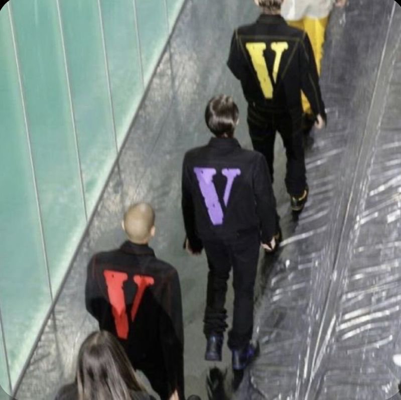 odysseyrebuild's tweet photo. Vlone at PFW
Summer 2018 https://t.co/4fcHsFfVqg