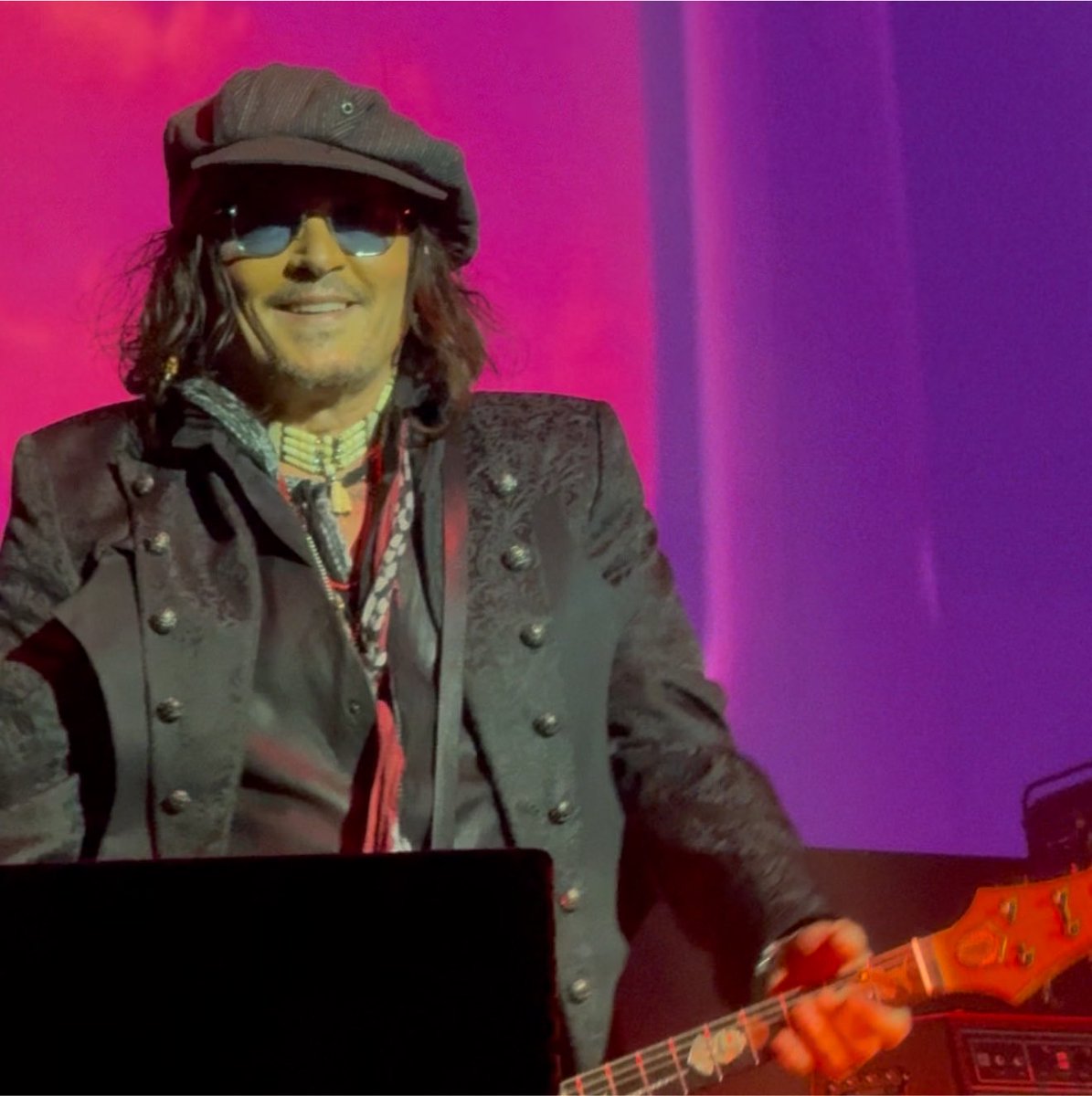 GellertDepp's tweet photo. He is so happy to be on that stage 😭😭😭 my heart is THROBBING https://t.co/gnNYb1BhAu