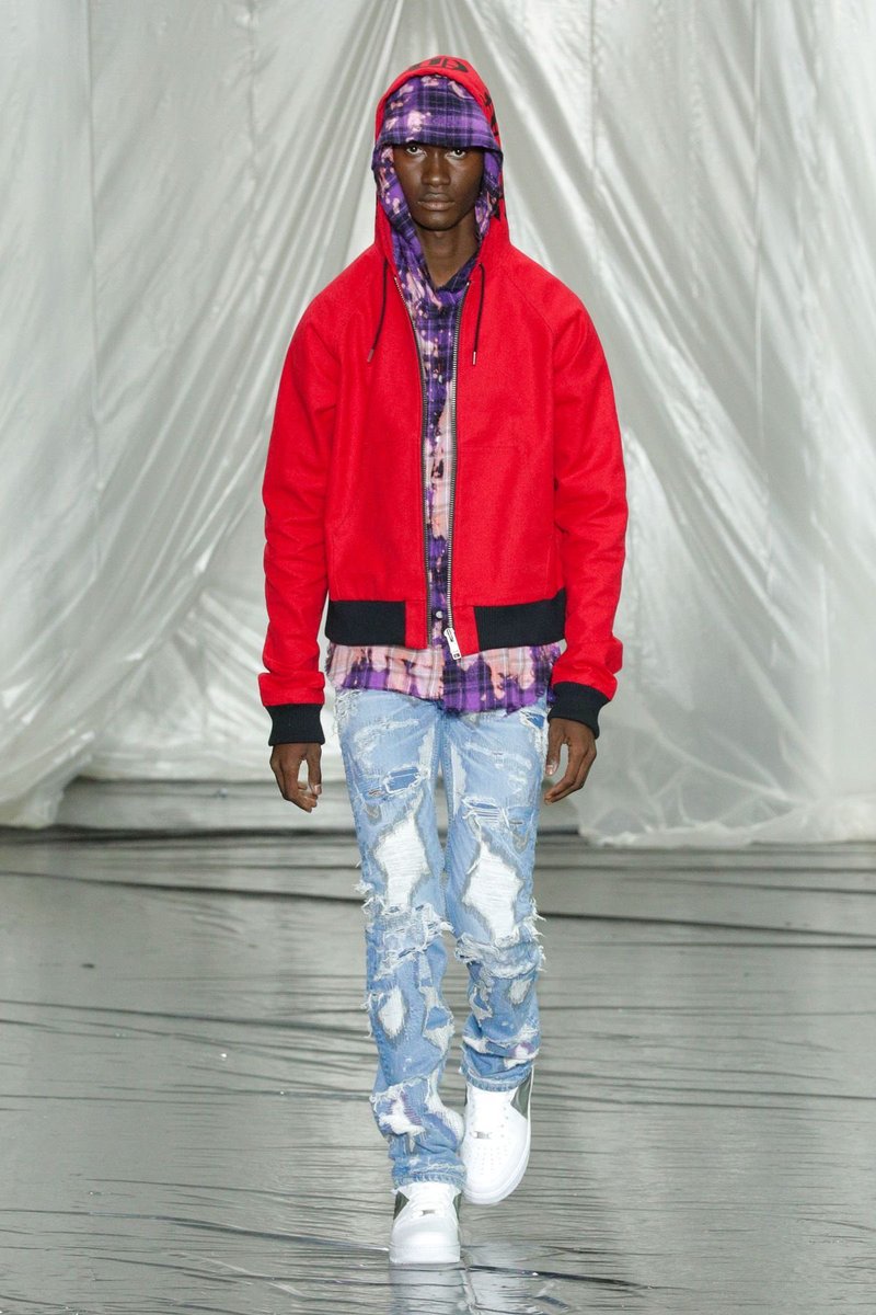 odysseyrebuild's tweet photo. Vlone at PFW
Summer 2018 https://t.co/4fcHsFfVqg