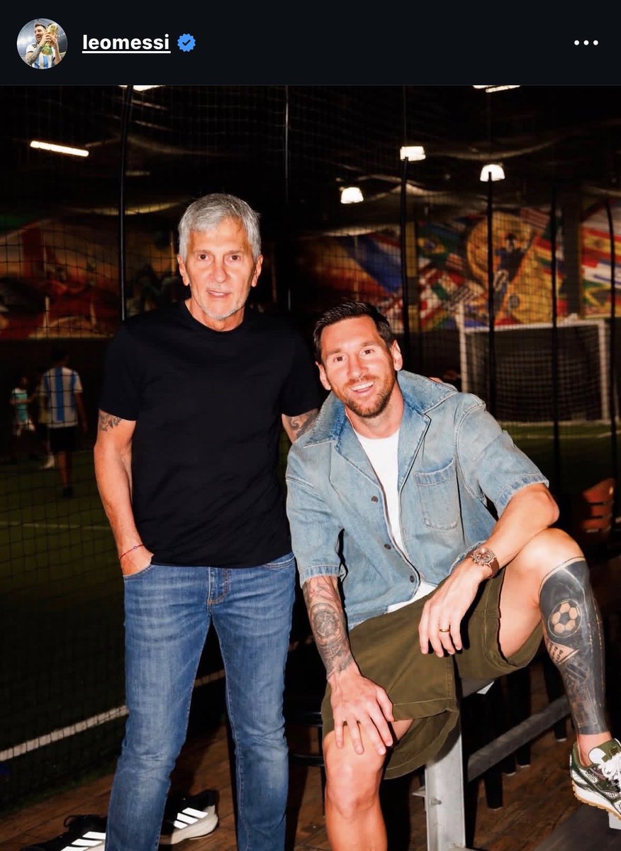 MarYsoLCitO's tweet photo. No puedo. Ahora estoy llorando por #Messi 
😭😭😭 https://t.co/fISIffbNOL