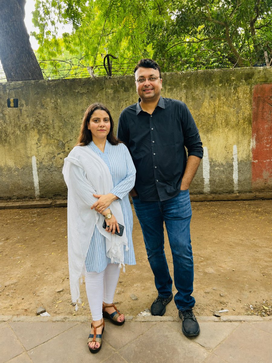 AlkaSharmaAAP's tweet photo. Happy Birthday @MLARituraj Bhaiya 🎉❤️ May you always stay happy, keep moving forward in life, and achieve success and prosperity in everything you do ✨ Wishing you a wonderful year ahead 🎂✨ https://t.co/mRrjM78Wx5