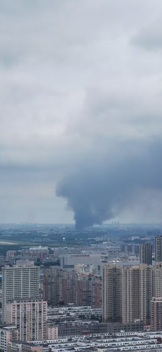 macn168's tweet photo. The Shenyang 724 military factory, which was working overtime to produce artillery shells for Russia, exploded due to overload. https://t.co/n8V7aNKLtW