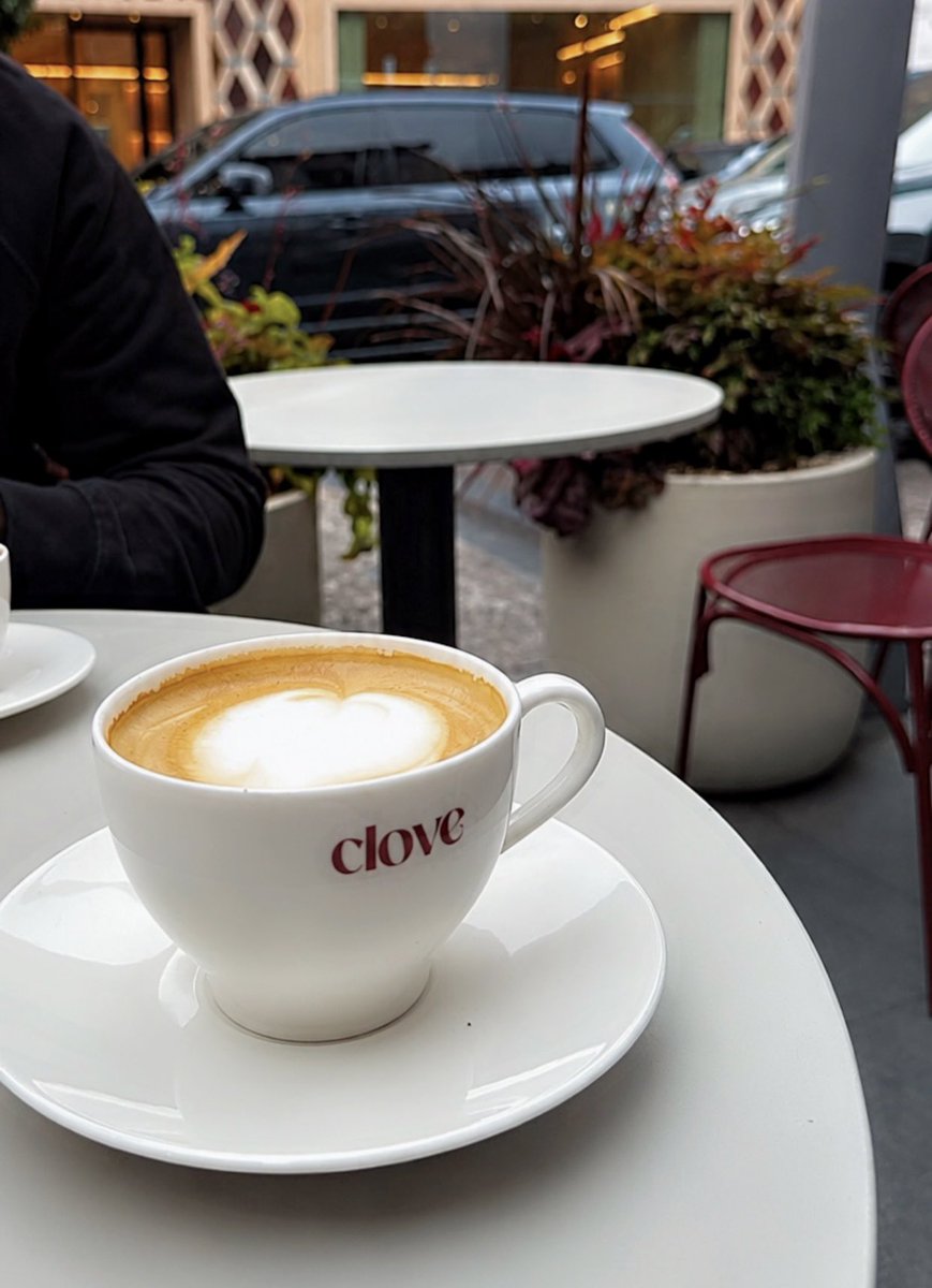 Shknii95's tweet photo. ❣️Morning coffee with my man 
نحشة صباحية من اليهال 🏃🏻‍♀️ https://t.co/GvbKYn2Mfa