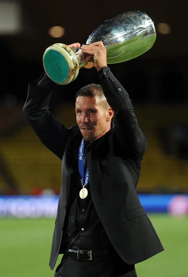 TouchlineX's tweet photo. 🚨 𝗖𝗥𝗔𝗭𝗬 𝗙𝗔𝗖𝗧: Atletico Madrid are the only Europa League champions to win the UEFA Super Cup since 2010... 

They've done it 3 TIMES. https://t.co/FcwBmbzeTN