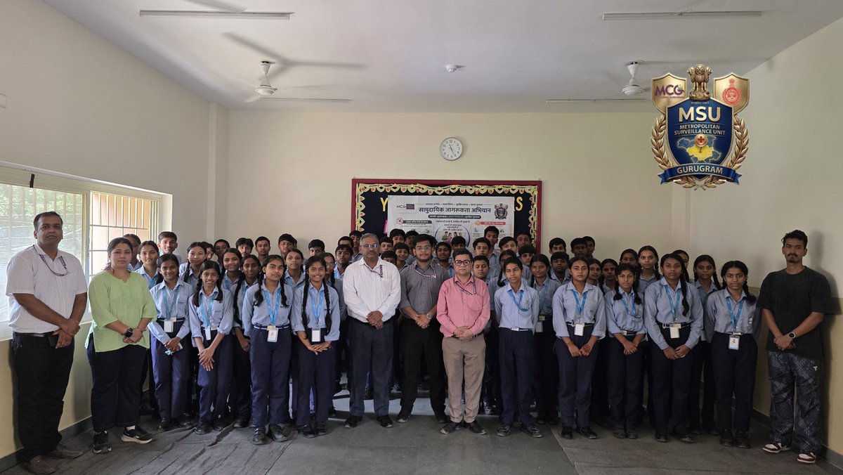 gurugrammsu's tweet photo. 60 young minds at SRF Vidyalaya, South City-1, Gurugram came together to learn about VBDs, Zoonotic Diseases, Typhoid &amp; Monsoon Health.

Small steps. Stronger communities. 
 #healthawareness #vectorbornediseases #monsoonhealth #healthygurugram 
@NCDCMoHFW @MunCorpGurugram https://t.co/dhay8t7m2G