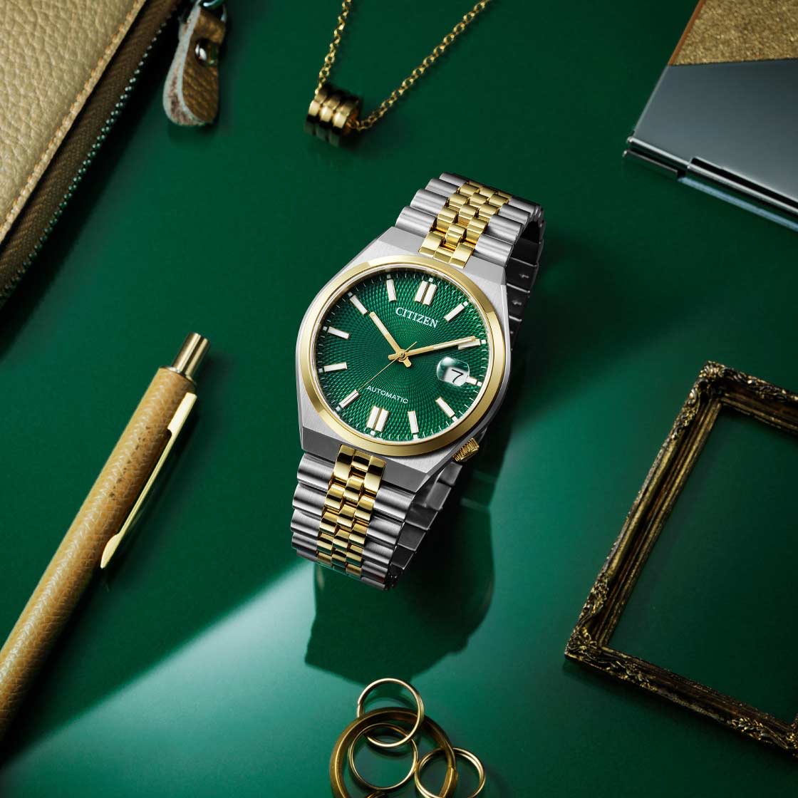 TandScollect's tweet photo. Green Dial 
Pakistan Day 
Start your luxury Journy with Time &amp; Space Islamabad 
#independenceday #pakistan #August2026 
#FashionAccessories #islamabad #timeandspacecollection #handbags #wallets  #Watches #gigamall #jinnahsuper #Islamabad #lahore 
#OneNationOneDestiny https://t.co/Y0uwUI195t