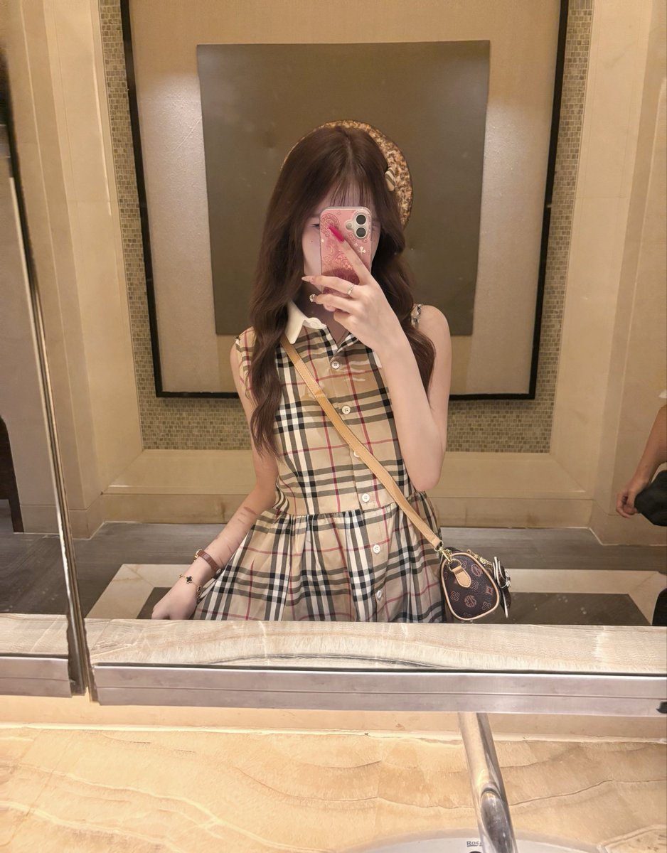 chocollit_'s tweet photo. 下午好^_^ https://t.co/c8S9D2gqoN
