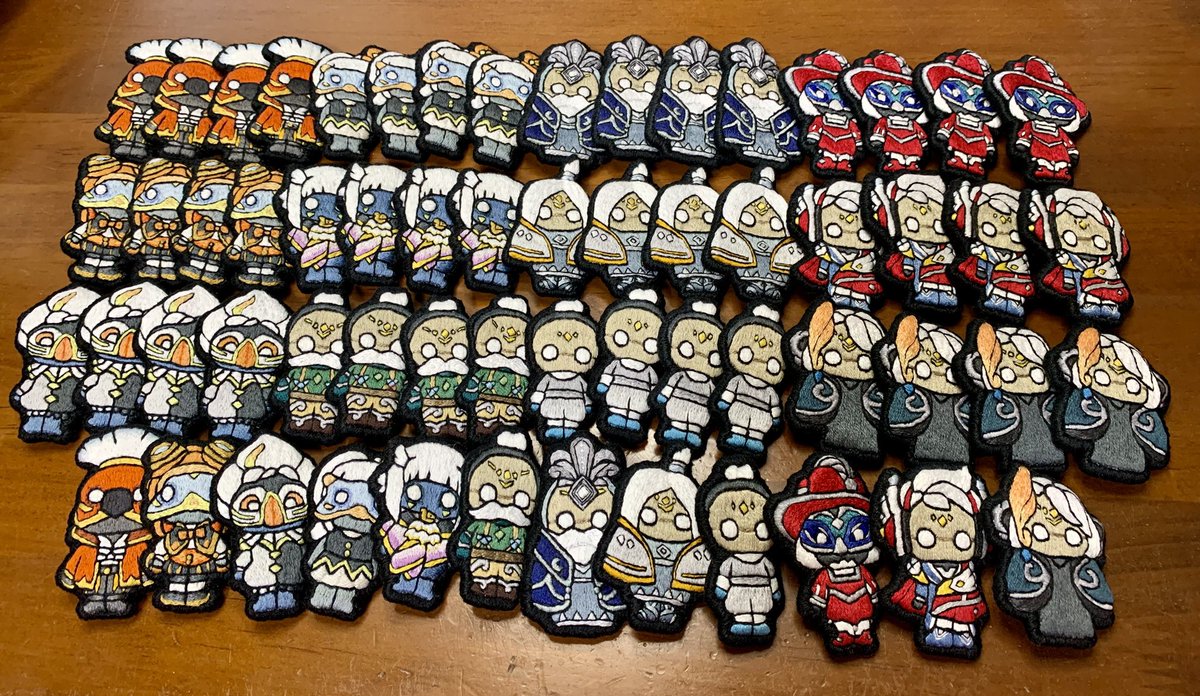 popleute_mino's tweet photo. 展示用と頒布用の
刺繍作品が完成しました🎉

精霊60体
カニ16匹
マナティ8匹

頑張りましたーーーーーっ！✨

#SkyArtFest 
#SkyArtFest2026 https://t.co/nT9dSCmhTr