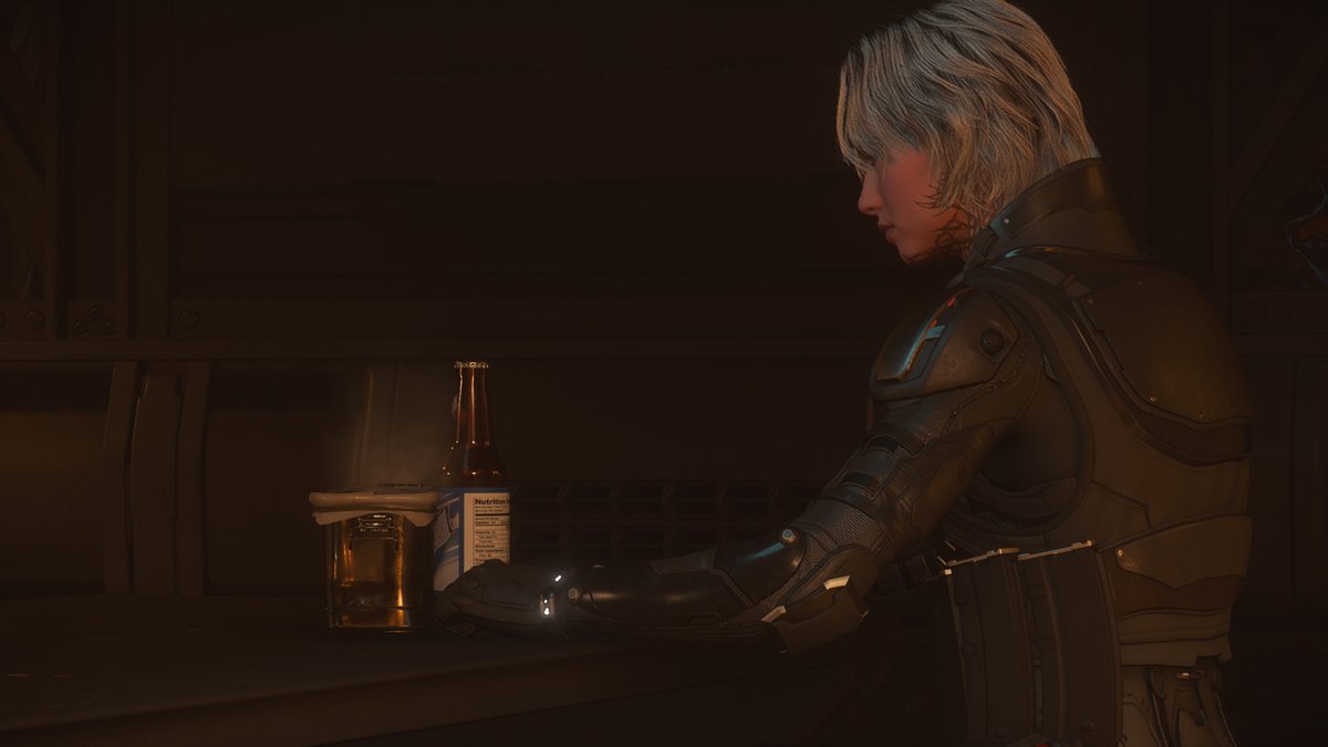 AshIyn02's tweet photo. I love putting together little lived in environments when using a ship long term 

#StarCitizen https://t.co/Vn43SSLKOL