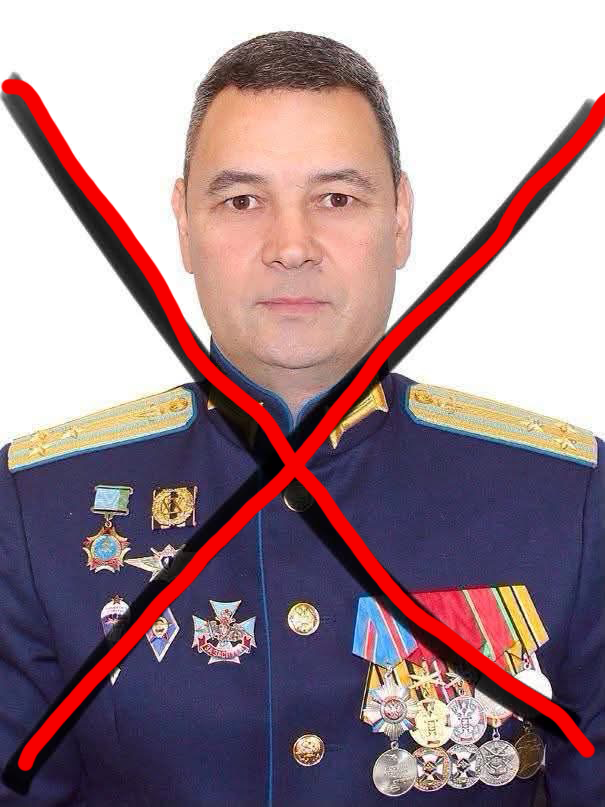 AussieMaxMarten's tweet photo. Another of Putin’s invaders is making Ukrainian worms happy. 🇺🇦
Lt Col Alexander Smirnov, deputy commander of Russia’s 11th Air Assault Brigade, came to Ukraine as an occupier.
Ukraine made sure he stayed.
Slava Ukraini! 🇺🇦
#VPDFO, #GIVETHEKIDSBACK, #SlavaUkrainai https://t.co/V4nhlYn9bK