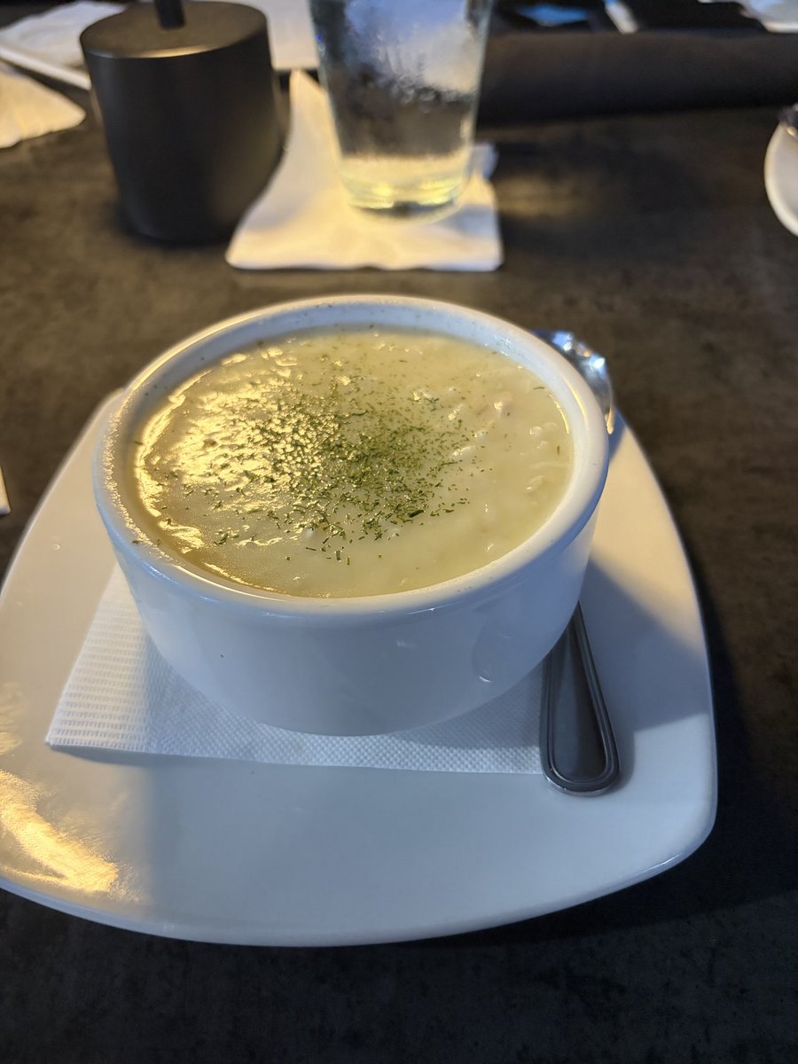 HamsackTheMan's tweet photo. I think I’m gonna become a big soup guy. Feel like it’s the only option now that I have one testicle. #Uninut https://t.co/2mFEa6eLkF