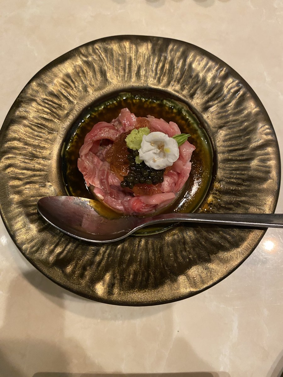 bebu265's tweet photo. 東京遊びに行った際の焼肉
お肉美味しかったしユッケや握りは初めてだったのでとてもいい体験になりました https://t.co/sTF082PrjO