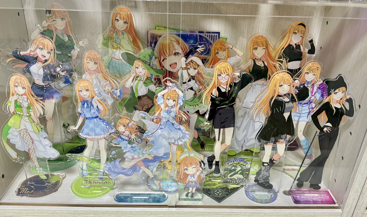 nfnf_fp's tweet photo. 💚ずっと作りたかった清夏ちゃんコーナー💚

アクスタ全部は入らなかったけど特にお気に入り清夏ちゃんを集めたから眼福すぎる https://t.co/19nJ0JgISR